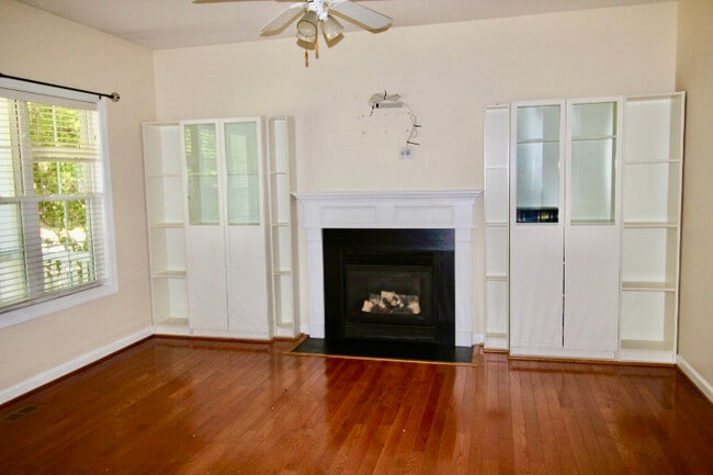 Photo - 513 E Maple Ave