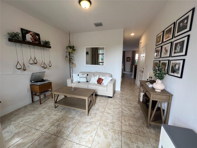 Photo - 17543 SW 153rd Path
