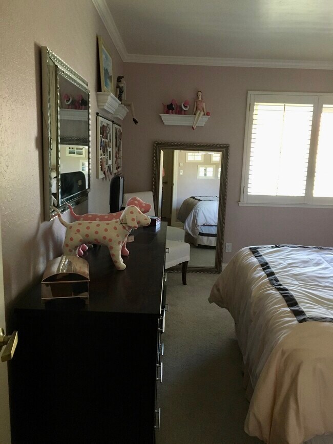 Photo - 1441 Marchbanks Dr Unidad 3