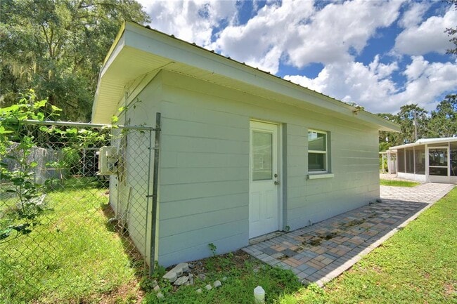 Building Photo - 250 Chamberlain Dr Rental