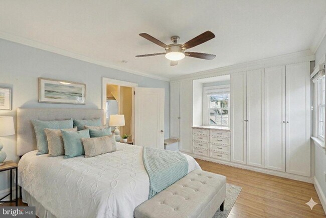 Photo - 62 W Lodges Ln