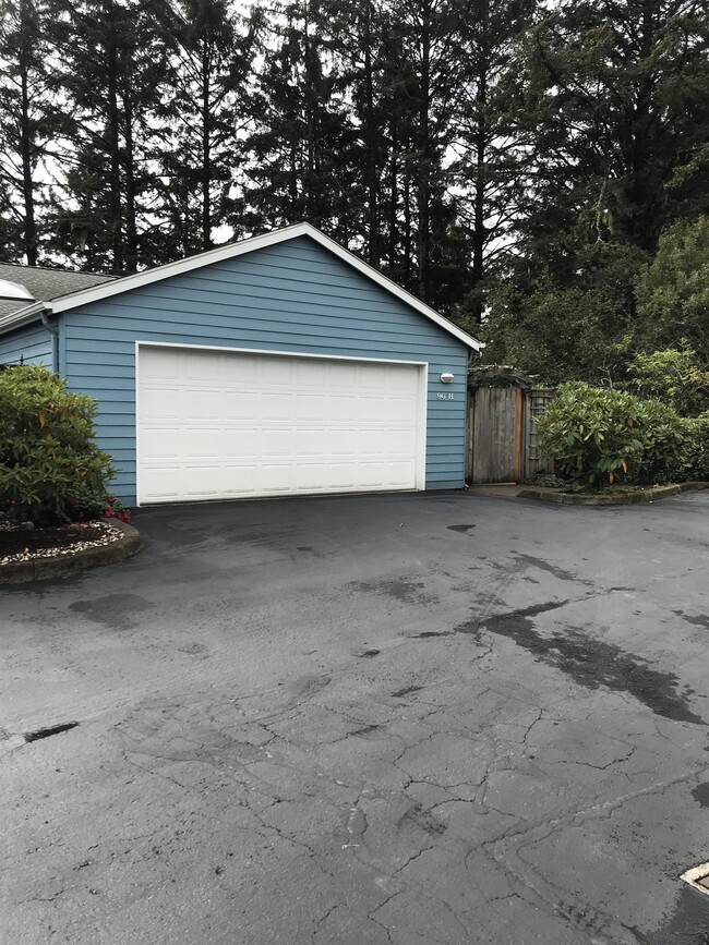 Building Photo - 96 NW 33rd Pl Rental