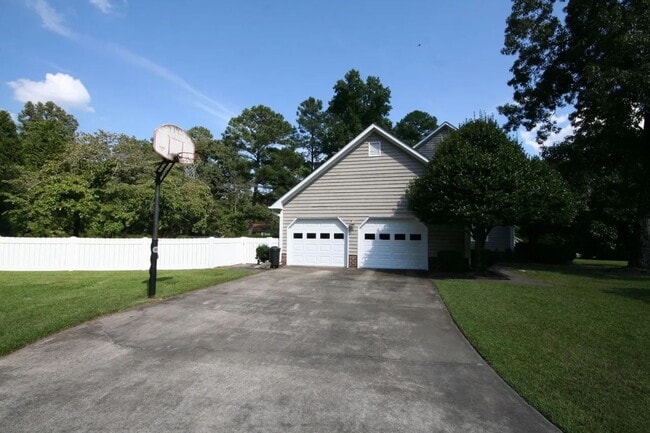 - WONDERFUL 2-STORY HOME IN WALNUT CREEK *SPRING CREEK SCHOOL DISTRICT* -