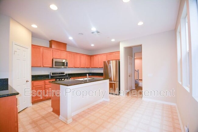 Photo - 3132 Lisbon Ln