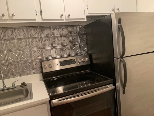 Right Side of the Kitchen - 285 Dekalb Ave Unit 1