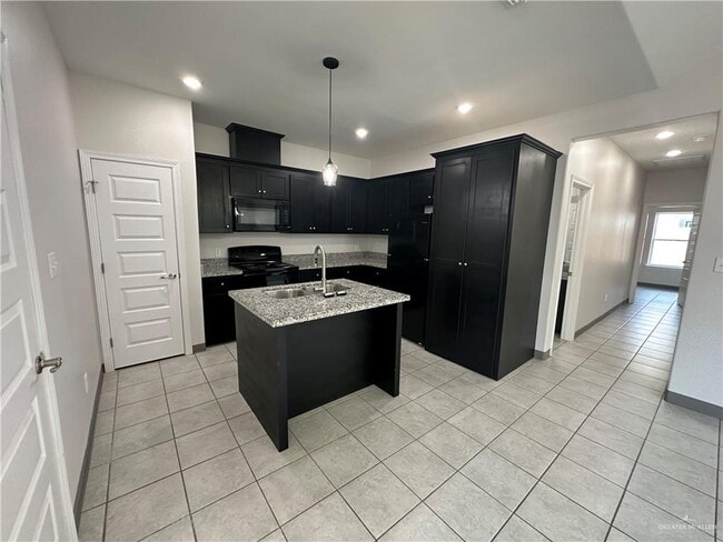 Photo - 10 Valley S Cir Unit A