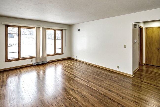 Photo - PRE-LEASING Spacious 3-Bed and 2-Bath Apartment! Unit 6650-1
