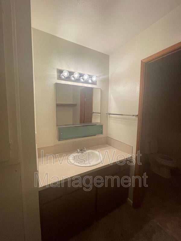 Photo - 1701 E Reserve St