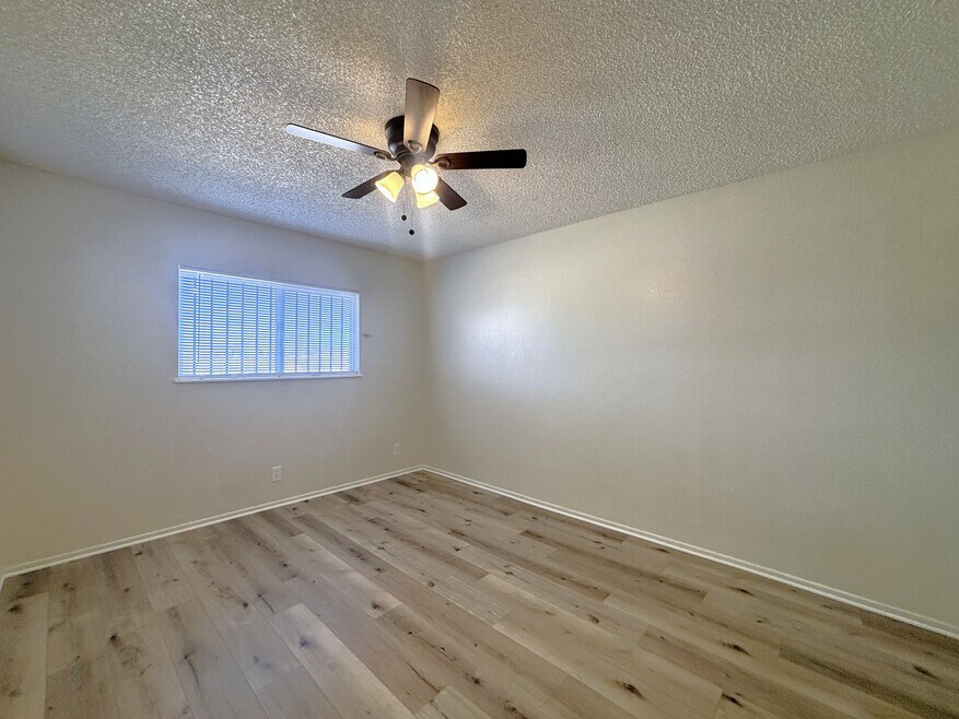 Apple Valley Townhomes