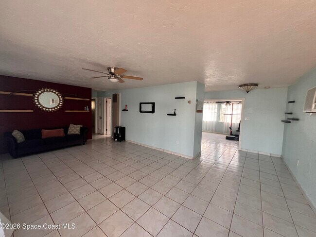 Photo - 2807 Tropic Rd