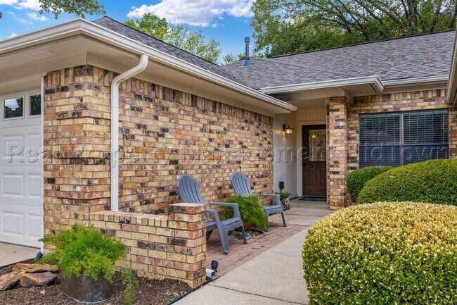 Photo - 5104 Andalusia Trail