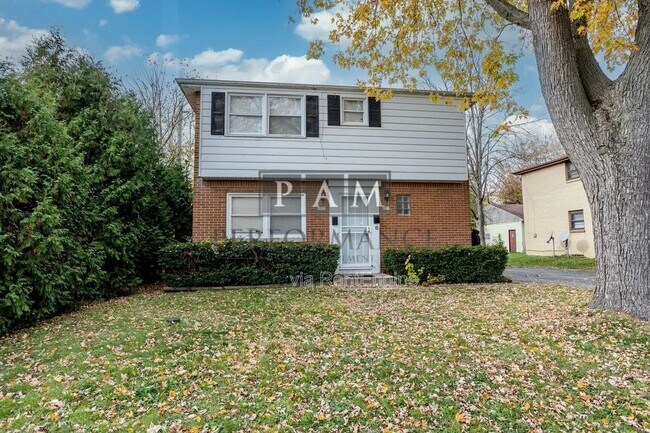 Building Photo - 6535 N 58th St