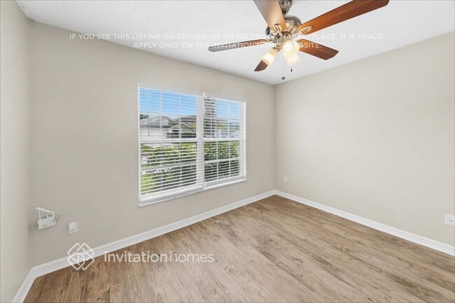 1327 Aguacate Ct