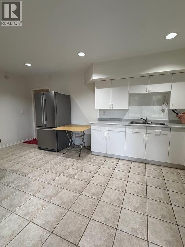 2533 Jade Pl