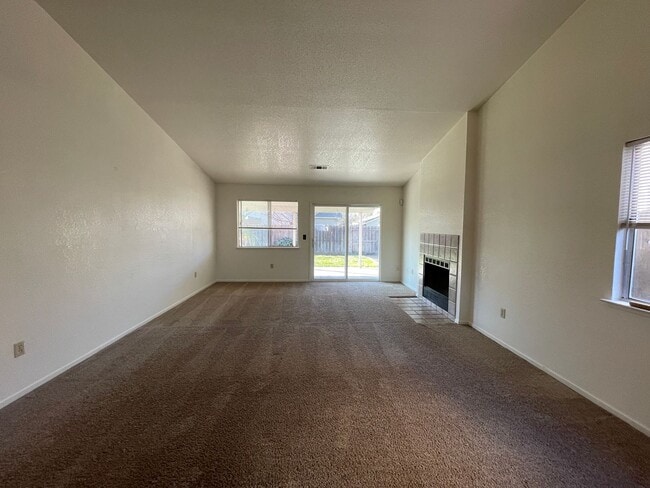 Photo - 441 N McClure Rd