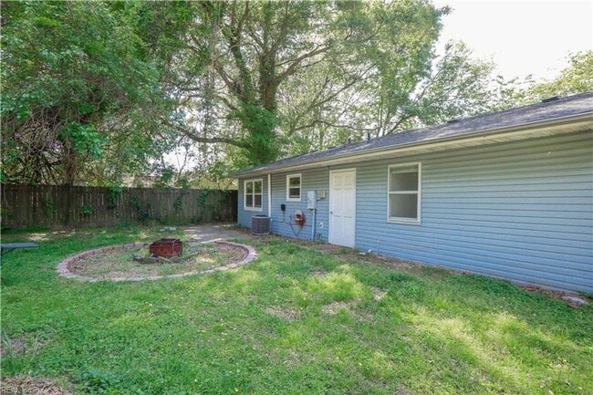 Photo - Charming Single Family 3 bedroom Ranch for...