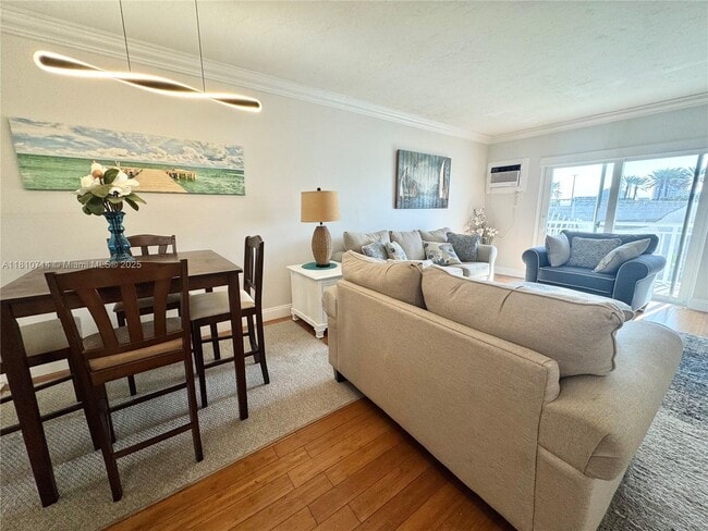 Photo - 200 S Birch Rd Unit 606