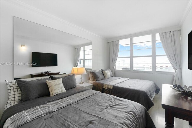 Photo - 100 Lincoln Rd Unit 820