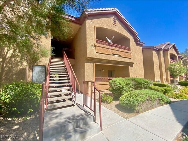 Building Photo - 8250 N Grand Canyon Dr Unit 1122 Rental