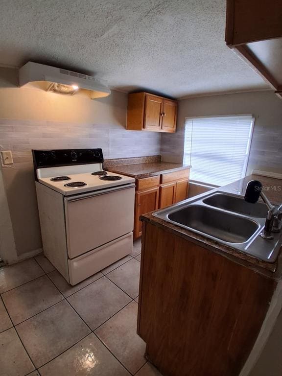 Photo - 1703 McCarthy Ave