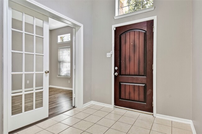 Photo - 5601 Savannah Woods Ln