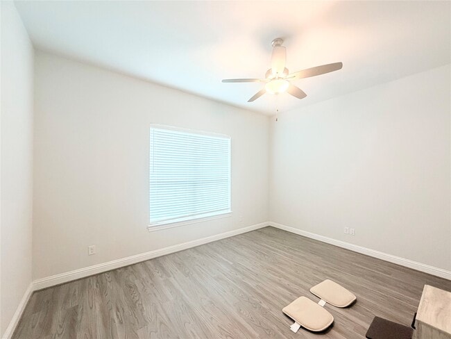 Photo - 6610 Lake Oasis Dr