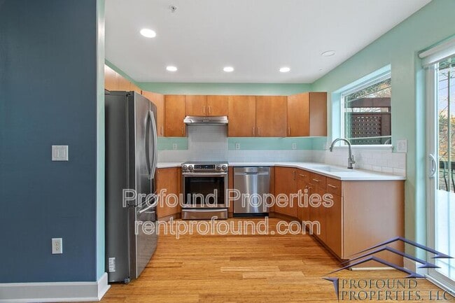 Photo - 6720 N Pittsburg Ave