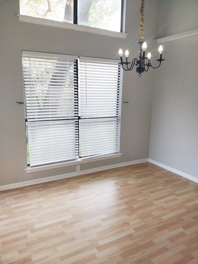 Photo - 828 Via Madonna