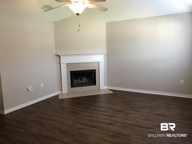 Photo - 25855 Argonne Dr