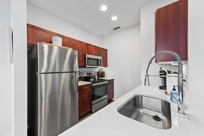 Photo - 4800 Seascape Way Unit SI ID1383656P