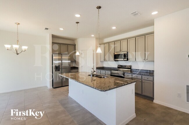 Photo - 105 Windsor Reserve Dr