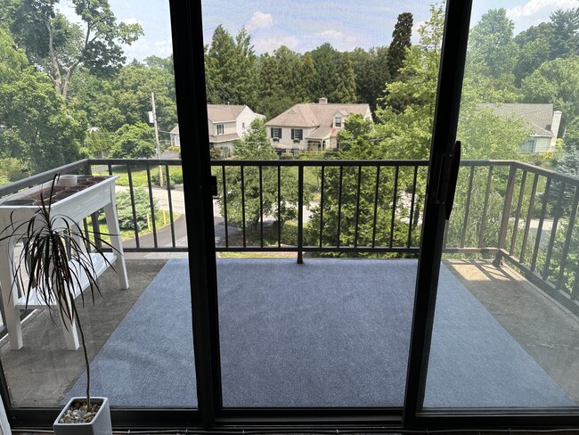 Photo - 601 Montgomery Ave Unit Apt. 302