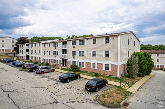 Summitwoods Apartments