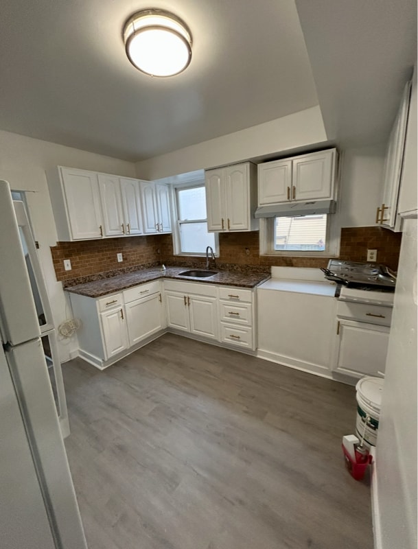 Photo - 148 Delavan Ave