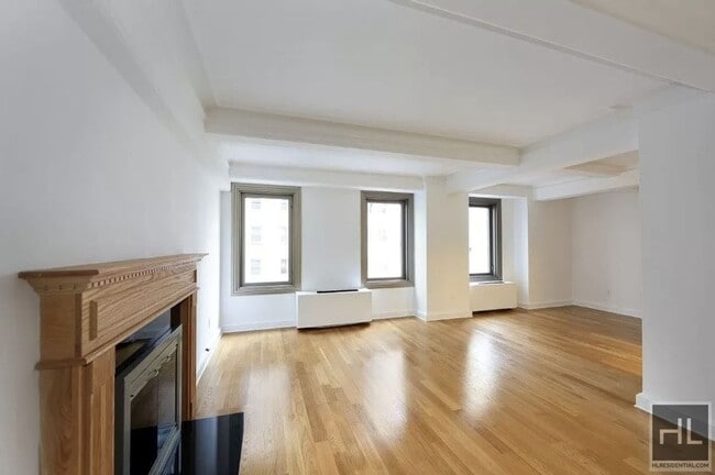 Photo - WEST 55 STREET Unit 12B