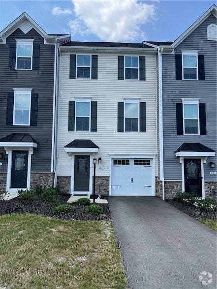 Building Photo - 6003 Atlin Ln Rental