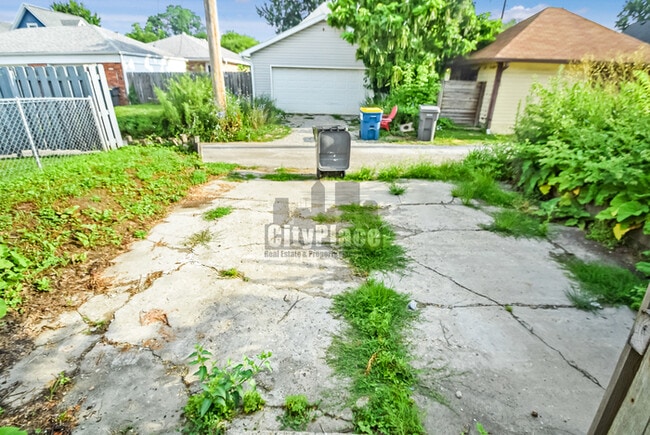 Photo - 1548 Lexington Ave