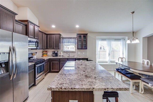 Photo - 6230 Mason Wy