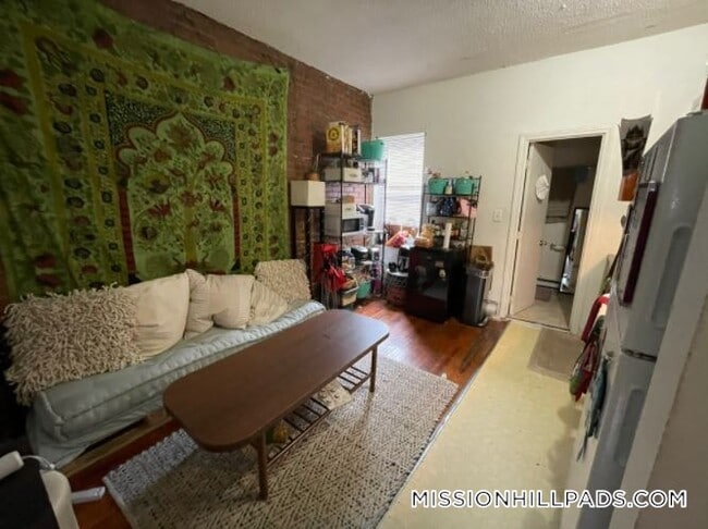 Building Photo - 892 Huntington Ave Rental