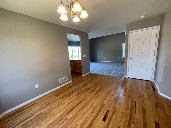 Photo - 2402 Ballard Ln