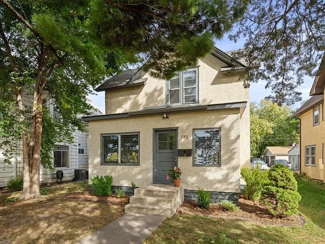 Building Photo - 731 Fillmore St NE Unit 1