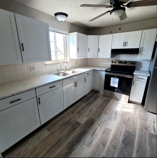 4642 Applegrove St NW Townhome Townhome Rental in North Canton OH