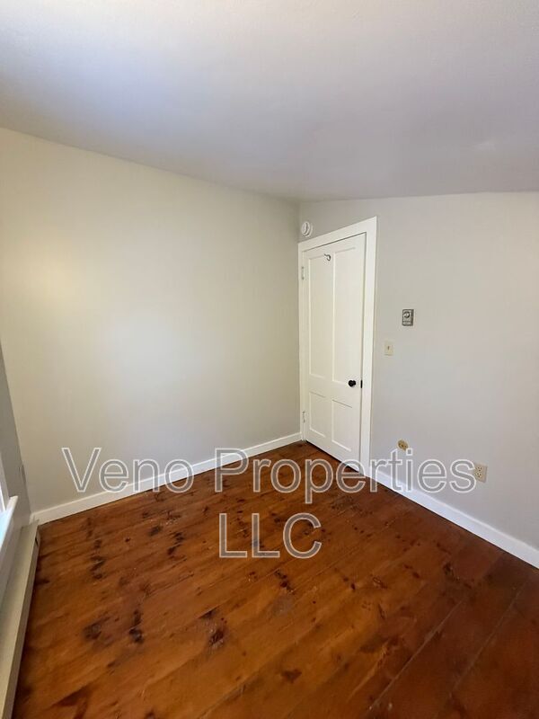 Photo - 1 Pleasant St