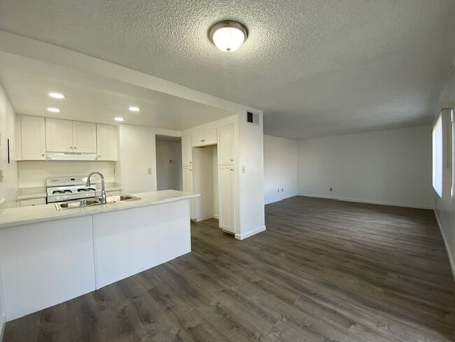 Completely Remodeled Colton Condo in Gated... - Completely Remodeled Colton Condo in Gated...