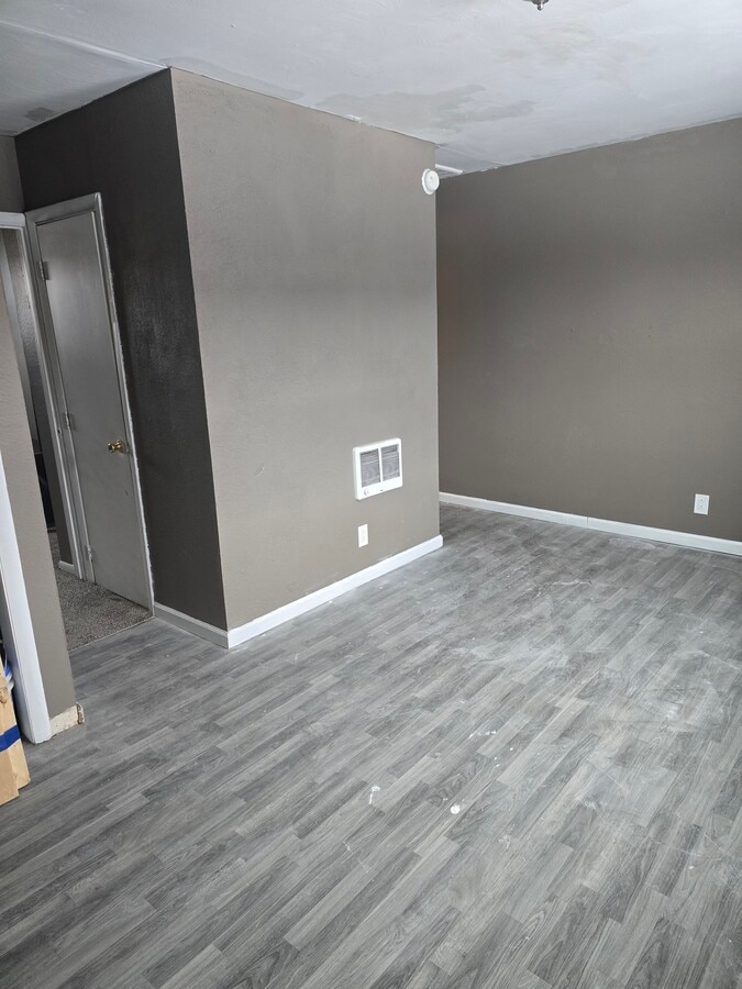 Photo - Cavin St. Unit 9