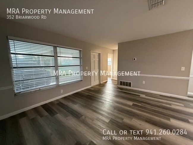 Photo - 352 Briarwood Rd