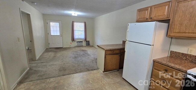 Photo - 517 Hickory St Unit 28