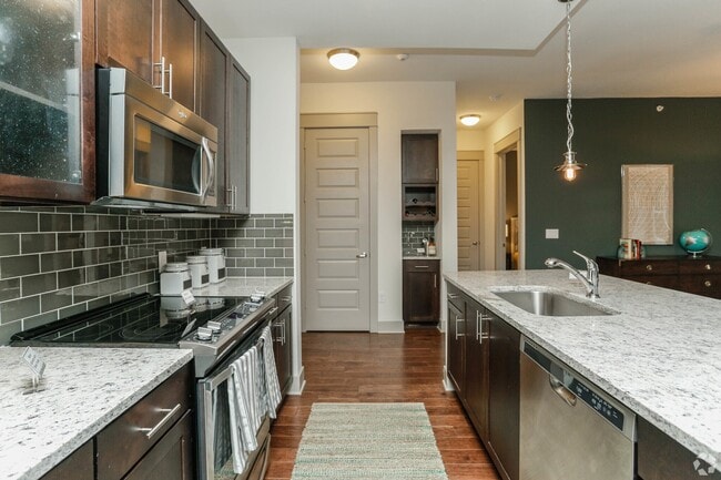 Building Photo - Upscale Comfort in Houston’s Newest Homes! Unit HNH1