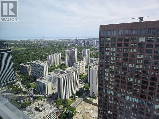 Photo - 395 Bloor St E Unité 5202