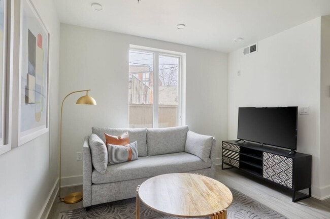 Photo - 818 Potomac Ave SE Apartment Unit ID1019835P